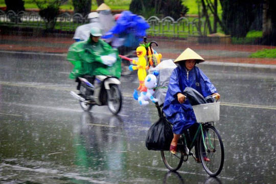 Dự báo thời tiết ngày 14/9: Hà Nội có mưa to kèm lốc