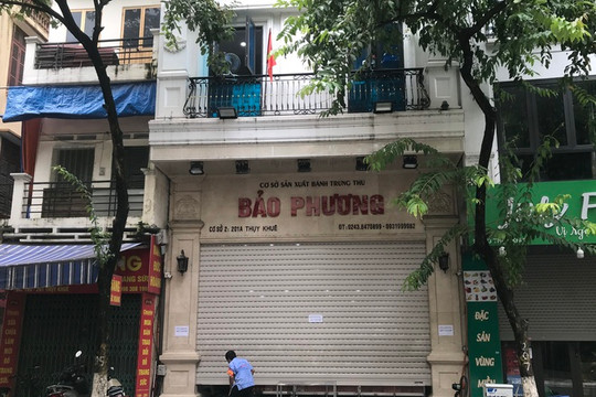 Hà Nội: Tạm đóng cửa tiệm bánh trung thu Bảo Phương vì để khách chen lấn, không đảm bảo giãn cách