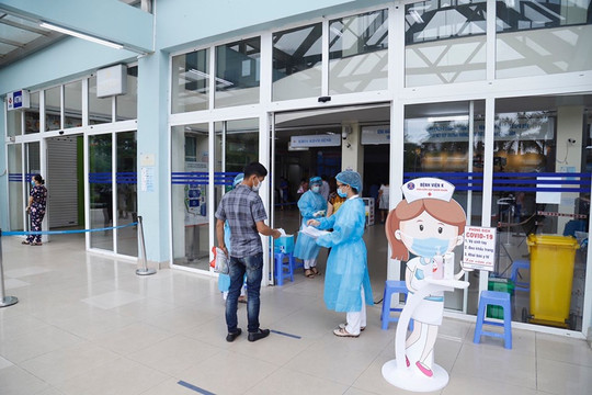Hà Nội: Cơ sở y tế không được phép từ chối bệnh nhân đi từ vùng dịch