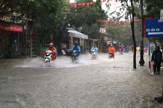 Dự báo thời tiết ngày 24/9: Trung Bộ, Bắc Tây Nguyên mưa rất to