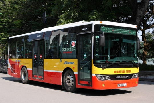 Hà Nội: Kiến nghị cho xe buýt hoạt động trở lại từ 1/10/2021
