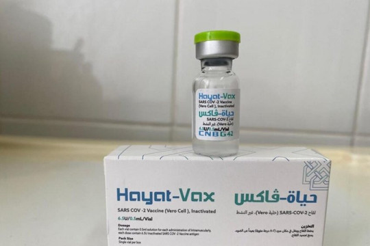 Vaccine Hayat-Vax sản xuất tại UAE được cấp Giấy chứng nhận xuất xưởng