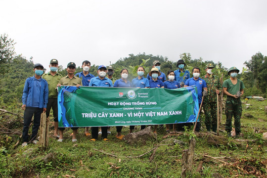 Quảng Ngãi: Trên 6.600 cây xanh trồng mới ở rừng phòng hộ huyện Minh Long