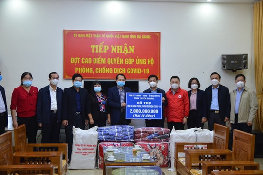 Tuyên Quang hỗ trợ Hà Giang 2 tỷ đồng cùng vật tư y tế phòng, chống dịch Covid-19