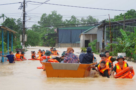 Các địa phương chủ động ứng phó với mưa lớn, ngập lụt và sạt lở đất