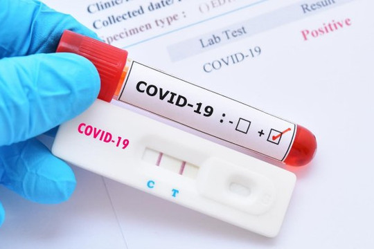 Người chưa tiêm đủ liều vaccine COVID-19 ở vùng dịch về phải cách ly 14 ngày, xét nghiệm 3 lần