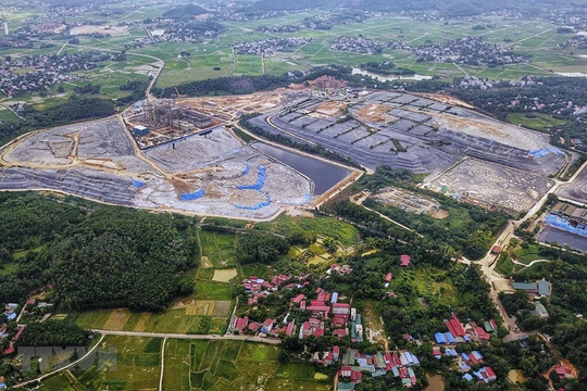 Hà Nội: Xây dựng thêm ô chôn lấp tại bãi rác Nam Sơn
