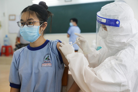 Hà Nội bắt đầu tiêm vaccine phòng COVID-19 cho trẻ em từ ngày 23/11