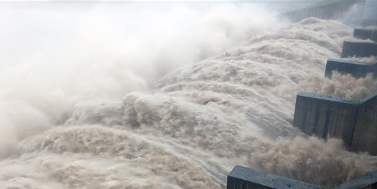 Đắk Lắk: Bảo đảm an toàn vùng hạ du khi các hồ chứa xả lũ