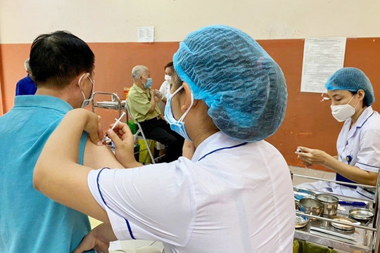 Bắc Giang triển khai Kế hoạch tiêm mũi 3 vắc xin phòng COVID-19