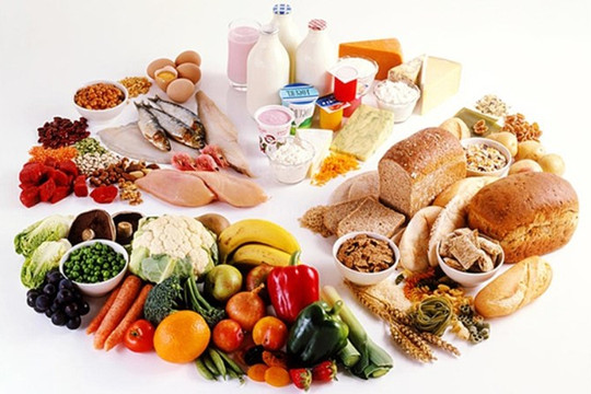 Chế độ dinh dưỡng phù hợp giúp cơ thể phòng COVID-19