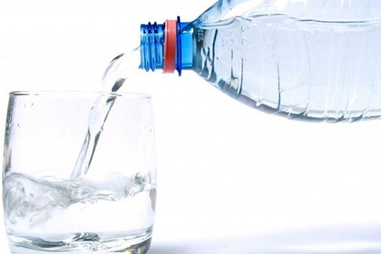 4 loại nước uống quen thuộc có thể gây hại sức khỏe