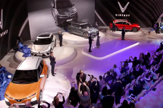 VinFast ra mắt dàn xe điện mới tại triển lãm công nghệ CES 2022 ở Mỹ