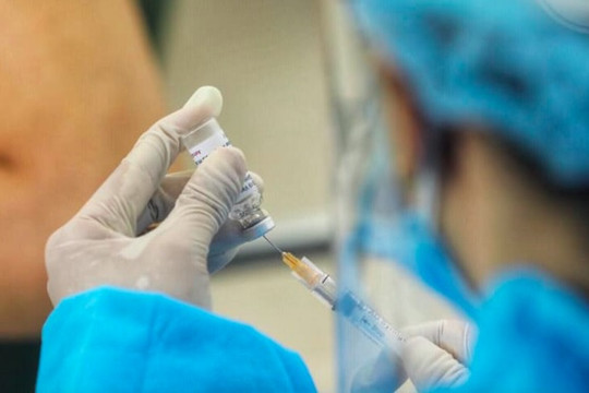 Hơn 164,4 triệu liều vắc xin phòng COVID-19 đã được tiêm tại Việt Nam