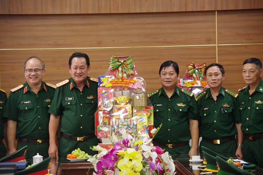 Thượng tướng Võ Minh Lương thăm, chúc Tết BĐBP Bà Rịa – Vũng Tàu
