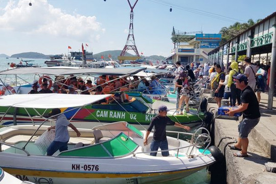 8.500 du khách đến Việt Nam sau khi thí điểm đón khách du lịch quốc tế