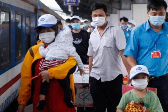Bộ Y tế tiếp tục hỏa tốc không ‘ngăn sông cấm chợ’ dịp Tết Nguyên đán