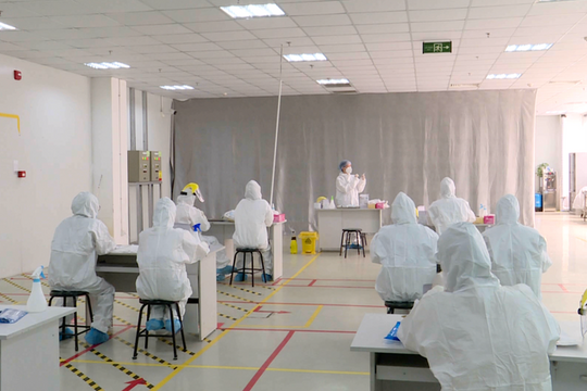 Bắc Ninh xét nghiệm SARS-CoV-2 cho người lao động sau kỳ nghỉ Tết