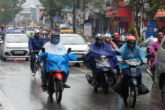 Dự báo thời tiết ngày 14/2: Hà Nội tiếp tục có mưa, trời rét 11 độ C