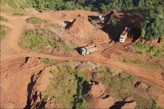 Khai thác lậu 103 tấn quặng sắt, một doanh nghiệp ở Lào Cai bị phạt gần 1 tỷ đồng