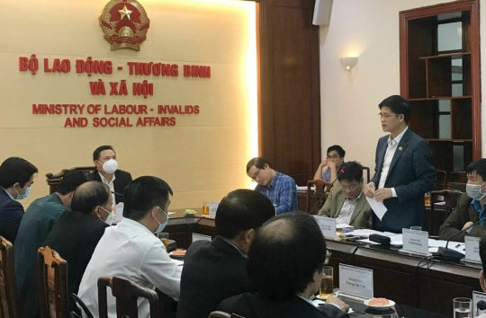 Tổng liên đoàn lao động Việt Nam đề xuất tăng lương tối thiểu từ 1/7