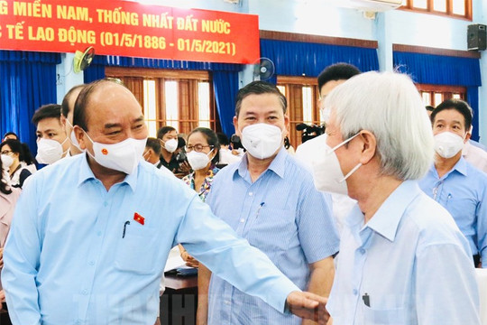 Chủ tịch nước Nguyễn Xuân Phúc chủ trì Hội nghị xúc tiến đầu tư vào huyện Hóc Môn và huyện Củ Chi
