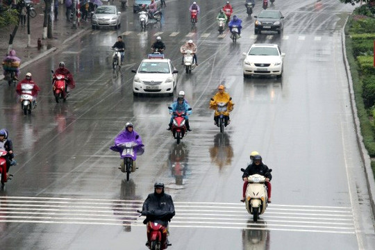 Dự báo thời tiết ngày 18/4: Hà Nội có mưa rào, trời rét