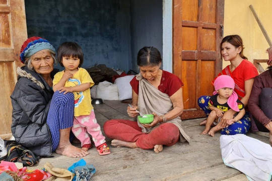 Kon Tum: Cuộc sống bất an của người dân nơi tâm chấn động đất
