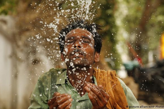 Nắng nóng kỷ lục tiếp tục hoành hành tại Ấn Độ và Pakistan