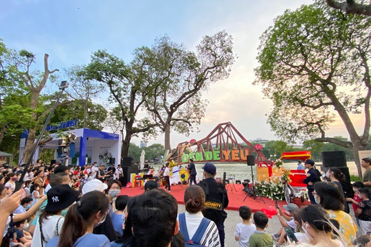 Hà Nội đón hơn 550 nghìn lượt khách trong 4 ngày nghỉ lễ