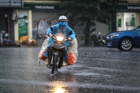 Dự báo thời tiết ngày 9/5: Hà Nội có lúc có mưa rào, khả năng xảy ra lốc sét