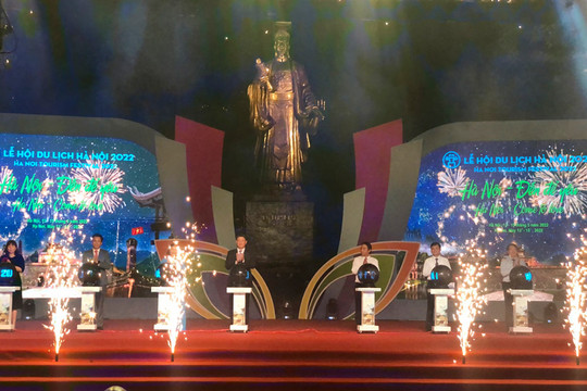 Chính thức khai mạc Lễ hội du lịch Hà Nội năm 2022