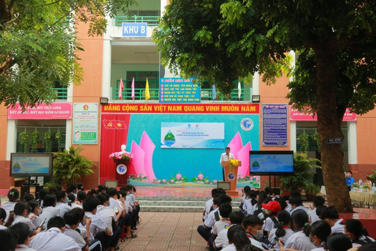 TP.Hồ Chí Minh: Tuyên truyền đến học sinh về cách sử dụng nước sạch, hạn chế khai thác nước ngầm