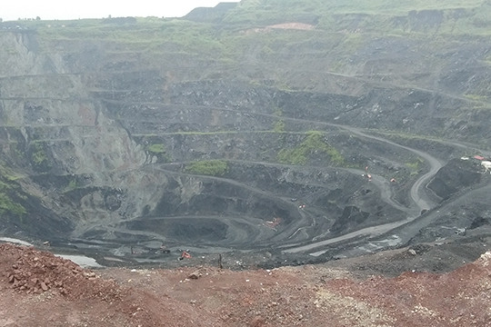 Thái Nguyên: Hệ quả chậm giải phóng mặt bằng mỏ than Khánh Hòa