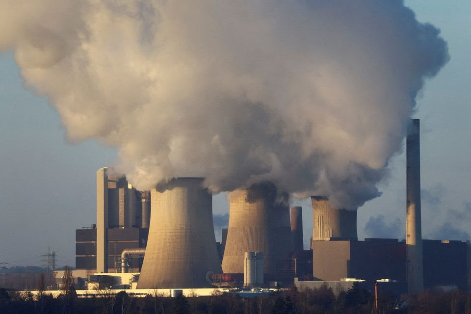 Lượng phát thải carbon toàn cầu năm 2023 sẽ tăng khoảng 1%