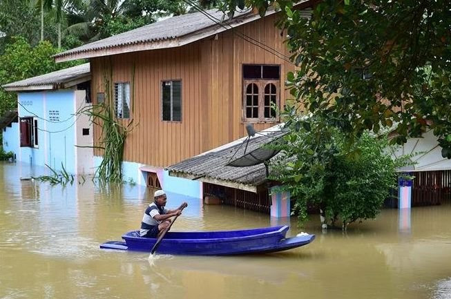 mua-lu-thai-lan.jpg