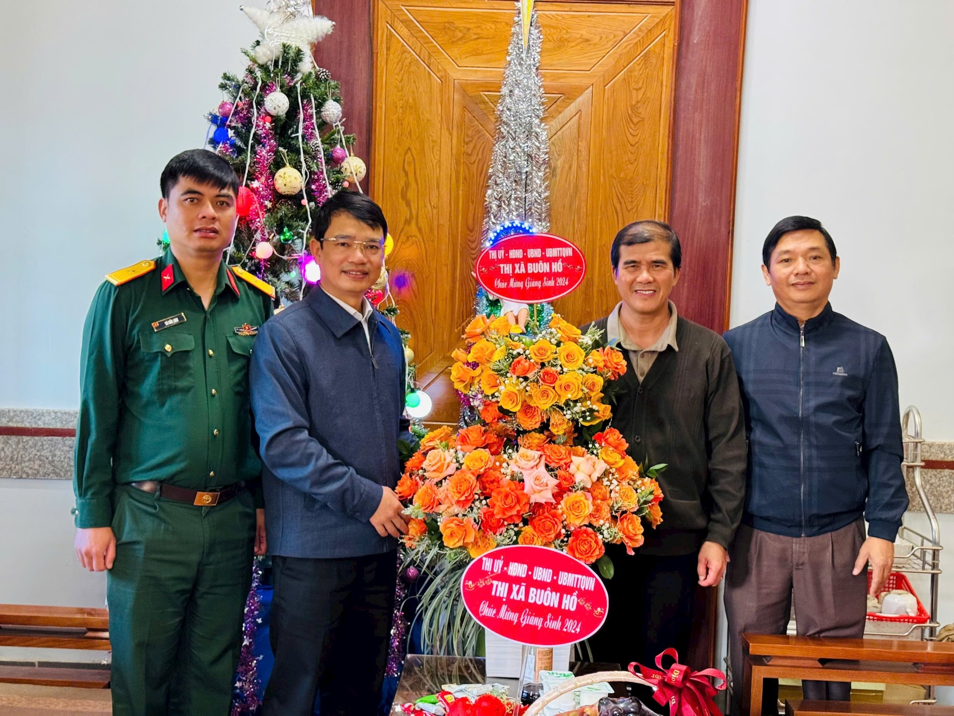 Đắk Lắk: Cộng đồng công giáo ở Buôn Hồ tưng bừng đón Giáng sinh an lành