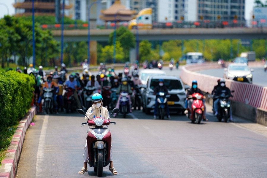84-1710998516-nang-nong-xuat-hien-nhieu-tu-nay-den-cuoi-thang-42024-2_20240613082434.jpg