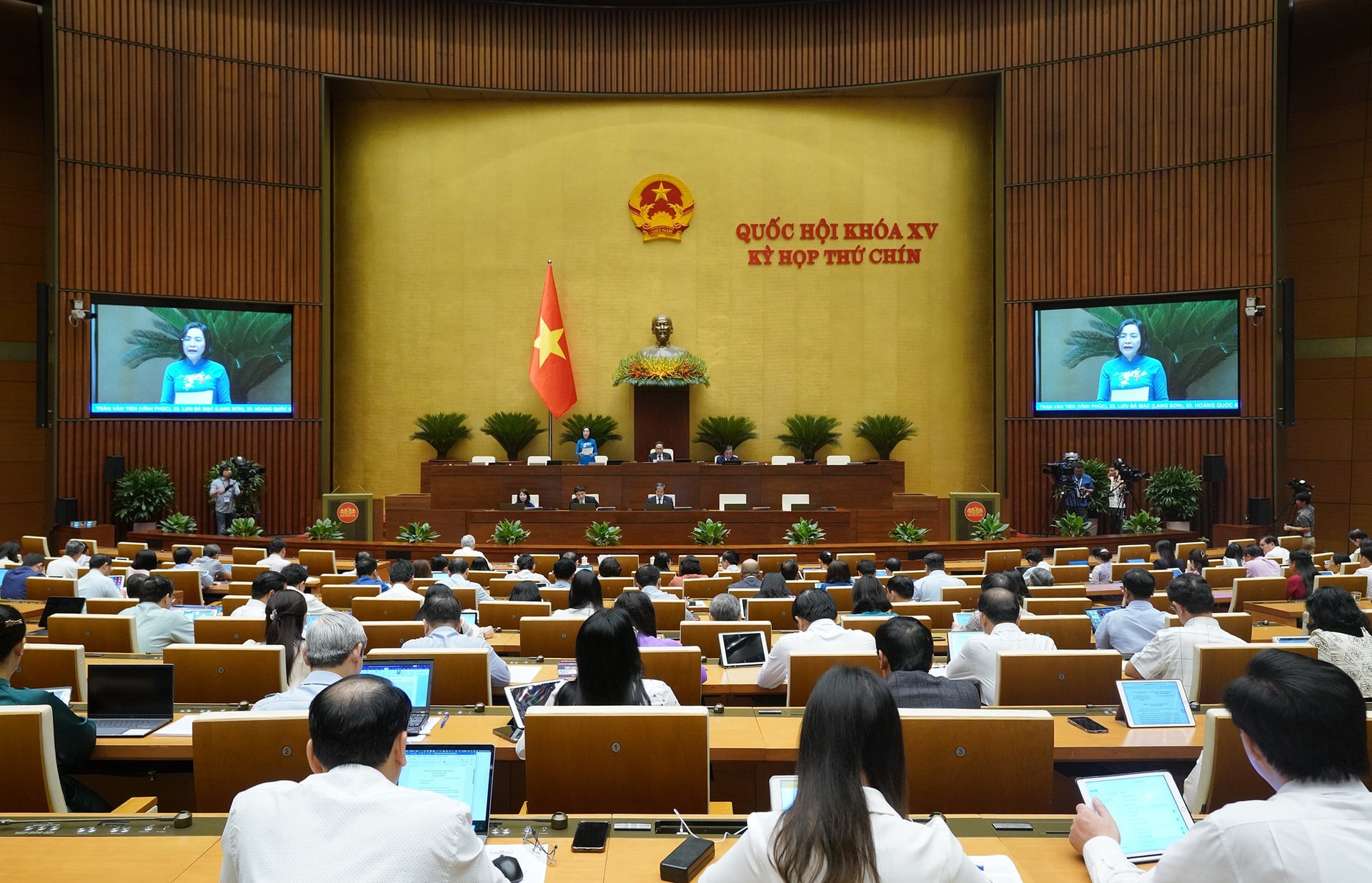 Thông cáo báo chí số 02, Kỳ họp thứ 9, Quốc hội khóa XV 