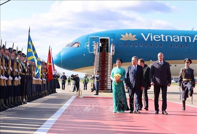 9-tlam4.jpg