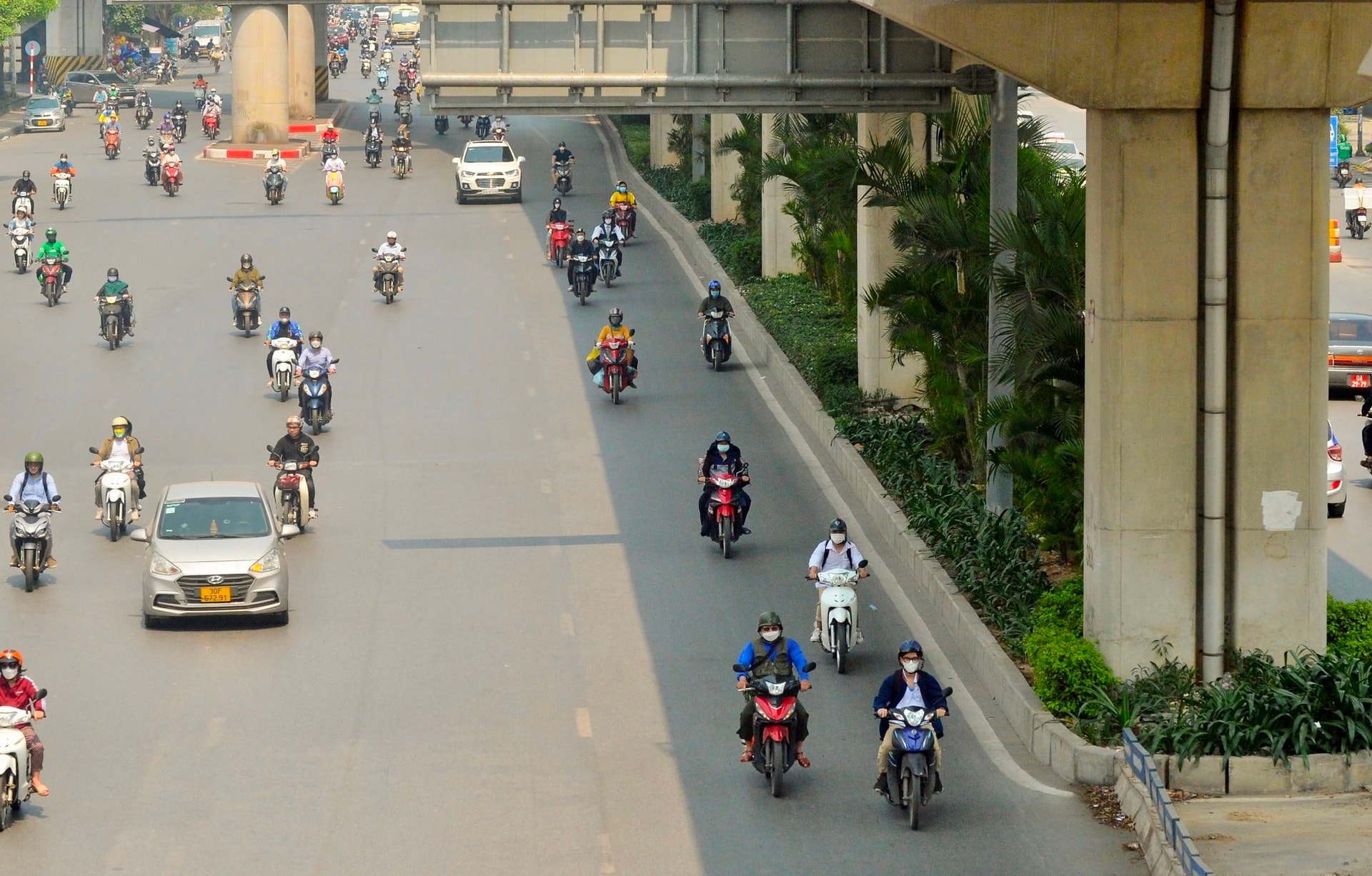 Nắng nóng cực đoan đe dọa mùa hè 2025: Nhiệt độ có thể vượt 42°C 