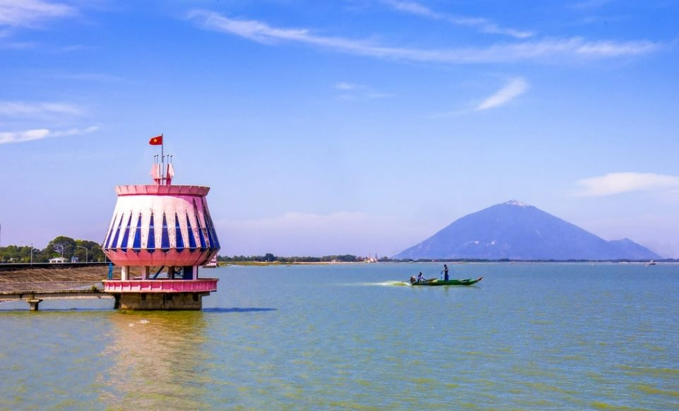 ho-dau-tieng.png