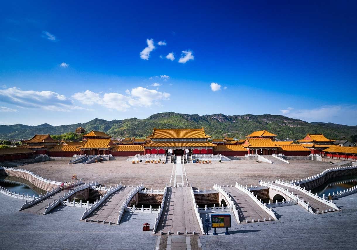 4-cong-vien-hoanh-diem-nguon-hengdianworld.jpg