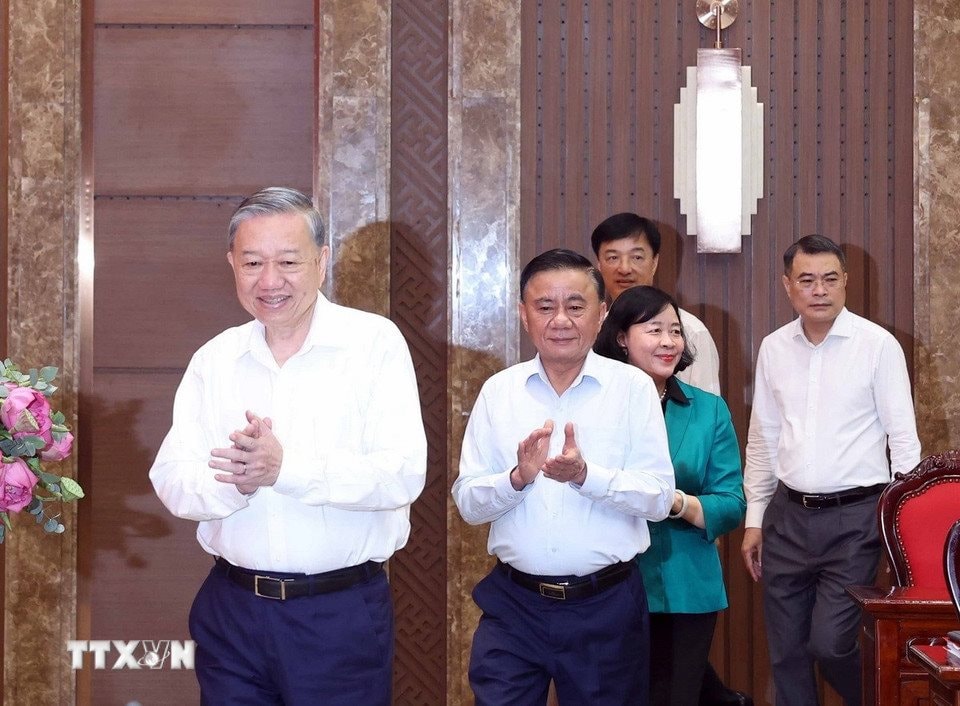 Tổng Bí thư: Hà Nội cần chuyển mình thành thành phố sáng tạo, tích hợp vùng, đa trung tâm để phát triển 