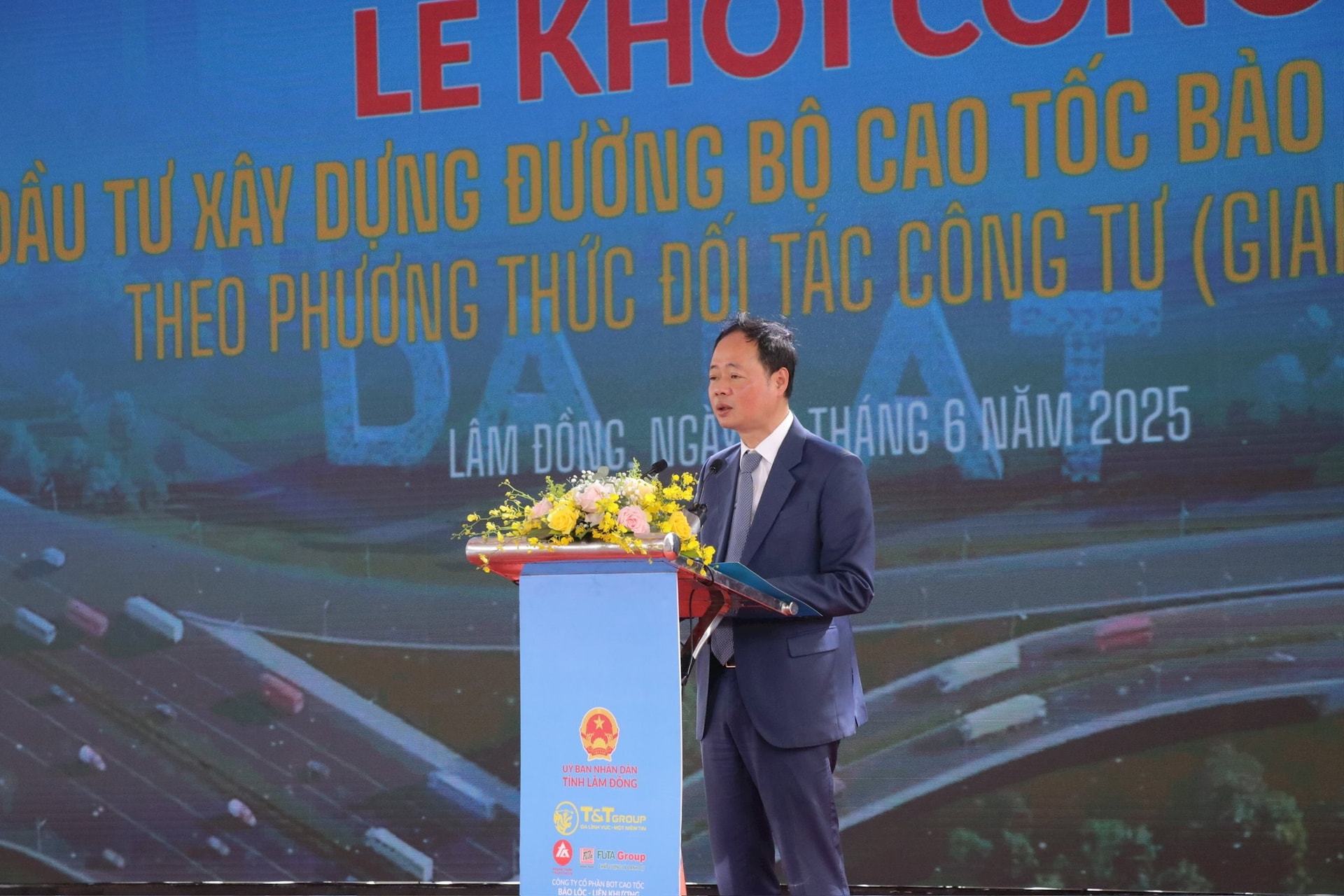 anh-ct-ubnd-tinh.jpg