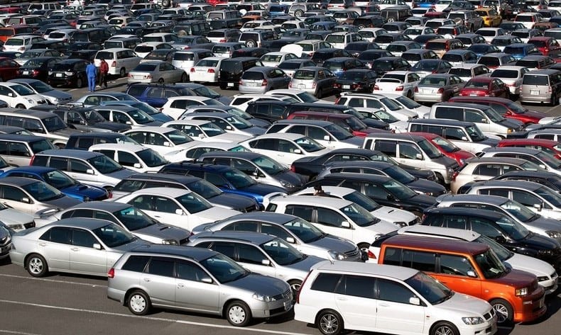 Hà Nội xem xét tăng phí trước bạ xe chạy xăng, dầu từ quý III/2025 