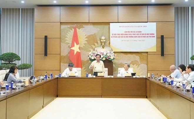 le-minh-hoan.jpg