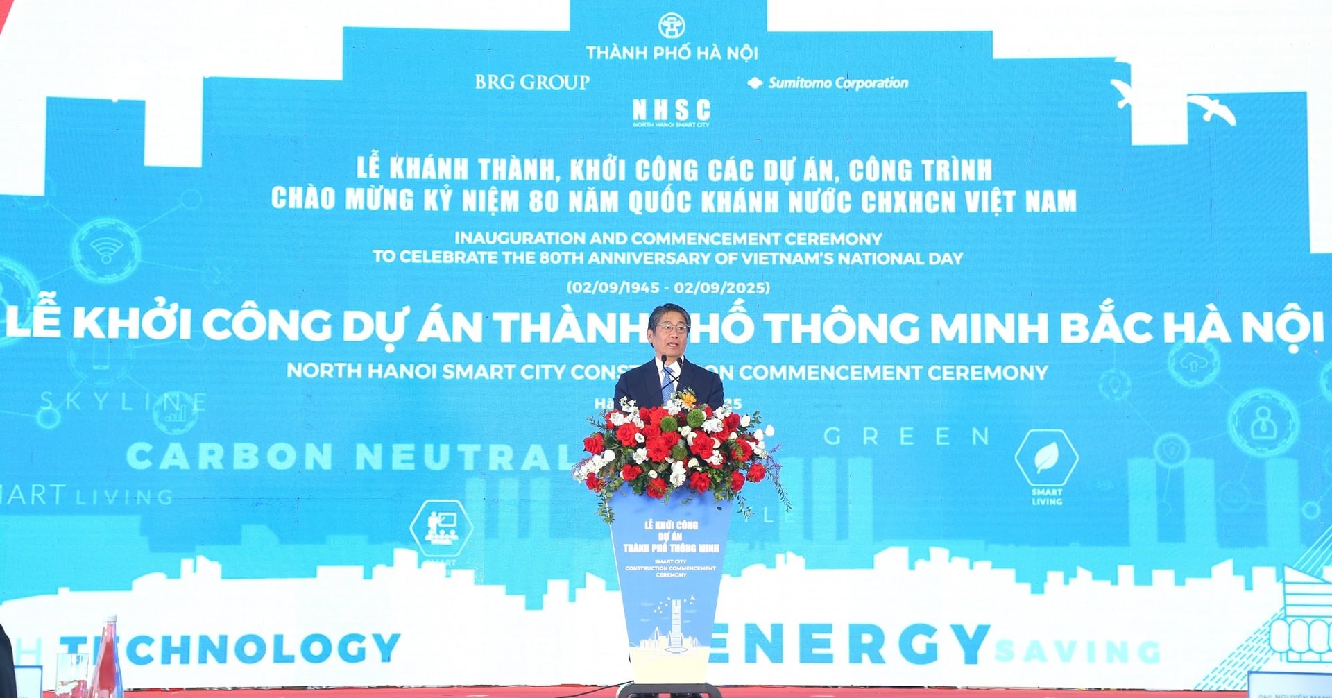04-dai-su-dac-menh-toan-quyen-nhat-ban-tai-viet-nam-phat-bieu-o-su-kien.jpg