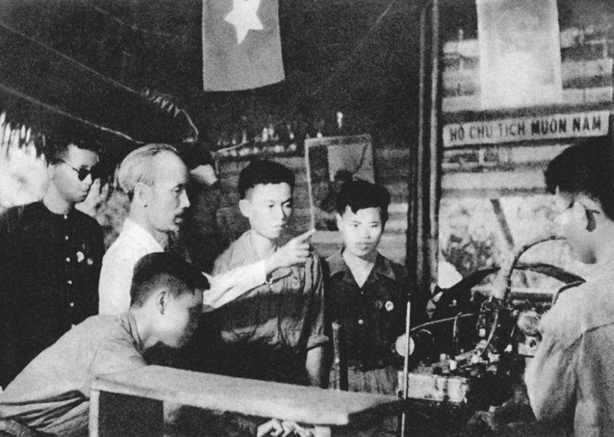 bac-ho-voi-xuong-cong-binh.jpg