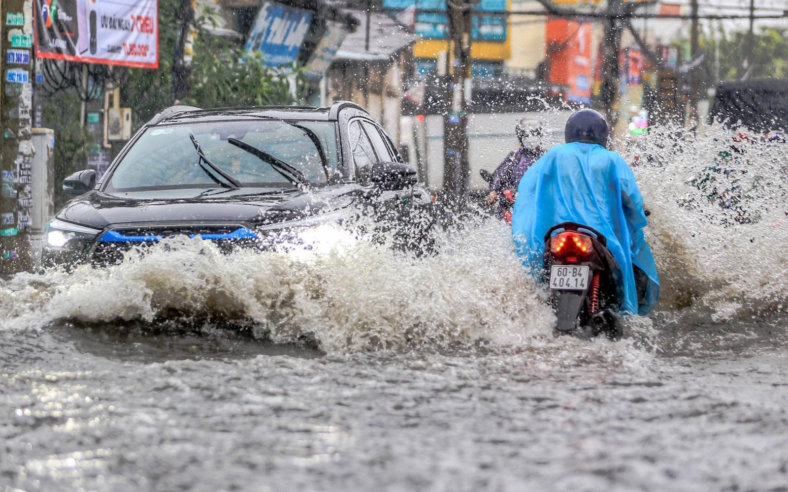 Mưa lớn kéo dài ở miền Bắc và miền Trung: Nguy cơ ngập úng, lũ quét 